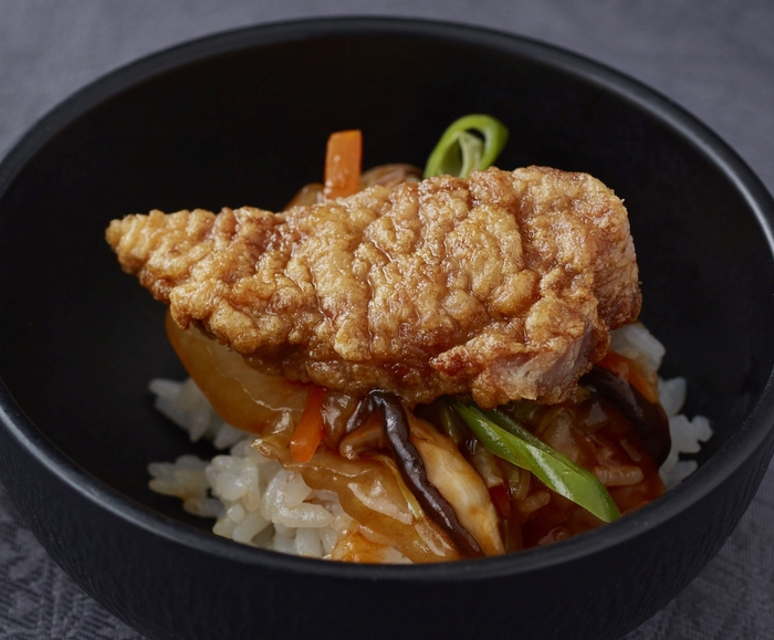 酸辣餡(さんらーあん)かけパイコー丼