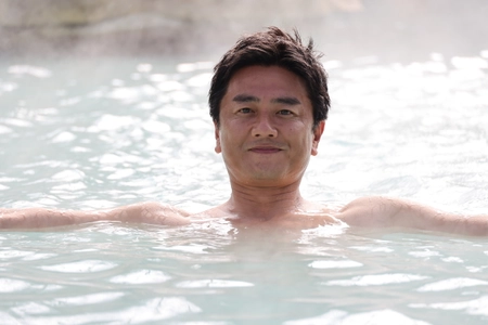 “温泉俳優”原田龍二が鹿児島の温泉に全集中！ 「鹿児島温泉天国　原田龍二の一湯入魂」の第2弾を 11月13日に放送！