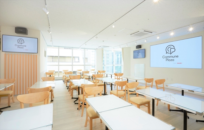 「Commune Plaza」内観