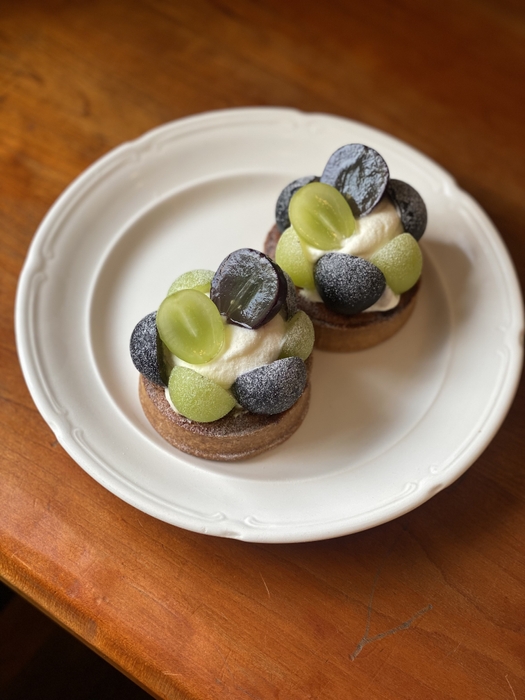 後味さっぱり！けど満足感もあるぶどうタルト