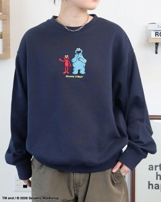 【セサミストリート】フロント刺繍スウェット