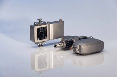 「一滴も無駄にしない」コンパクトで高精度な充填用流量計 《Dosimag／Dosimass》がよりスマートにリニューアル