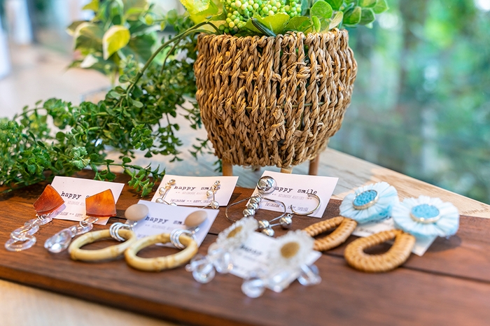 作品例：手作りアクセサリー