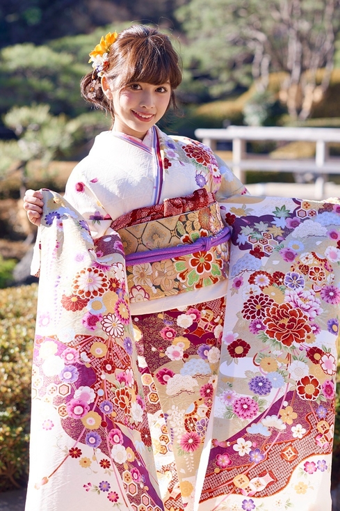 西村萌（慶應義塾大学）