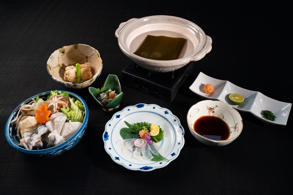 ▲ 今冬限定の「淡路3年とらふぐ懐石」