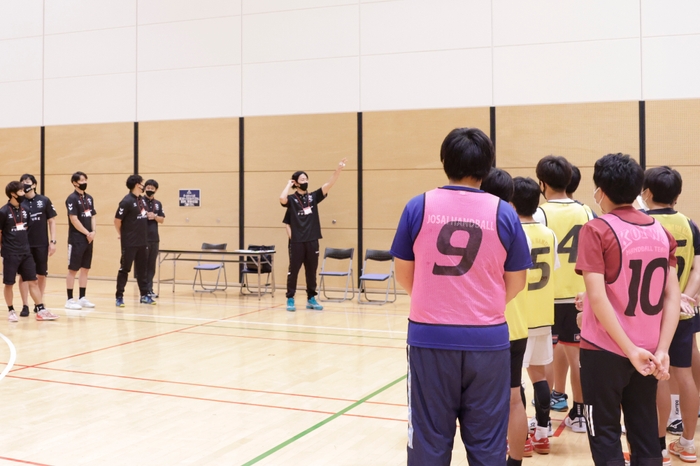 司会進行:東長濱秀希選手