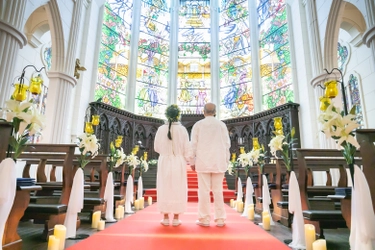 結婚式場がフォトスタジオに！ だれとでも・どんな記念日でも、大切な瞬間を写真に残す “オリジナルフォトサービス”スタート