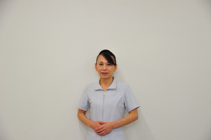 代表　榊原  万里