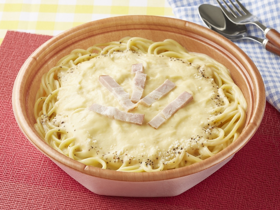 コクと旨みのカルボナーラ 総重量32%増量(画像はイメージです。)