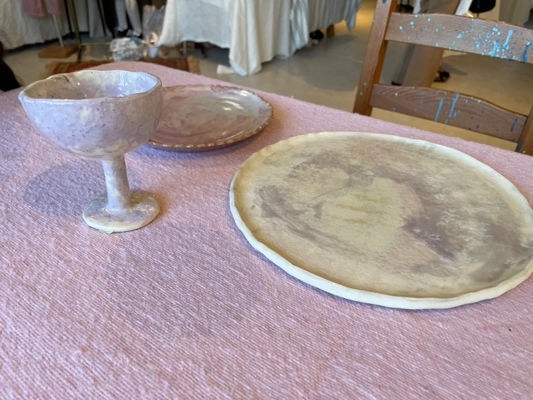 “月の光をすくう器” 手作りの温もりを感じる新作テーブルウェアが登場