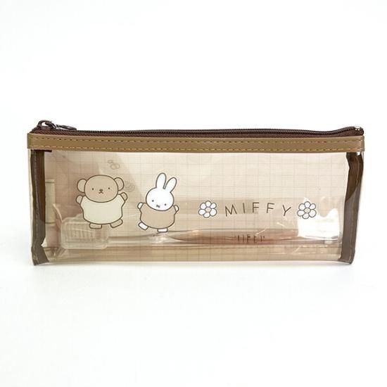 ミッフィーの旅行に便利なポーチ
