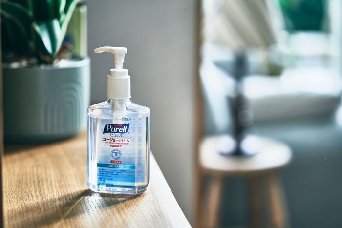 手指消毒剤 ゴージョー IHS-N215mL 使用イメージ1