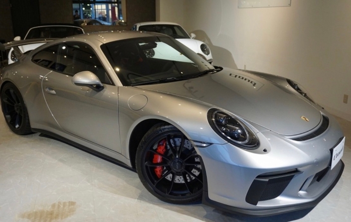 アリーナ展示：Porsche911 GT3　※イメージ