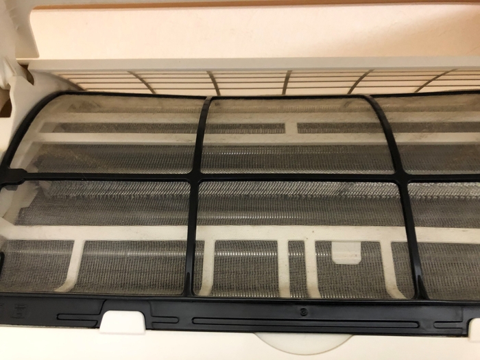 エアフィルターお掃除後約2週間経過の状態