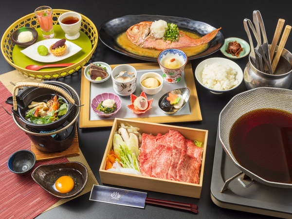 (左)夕食の創作和食