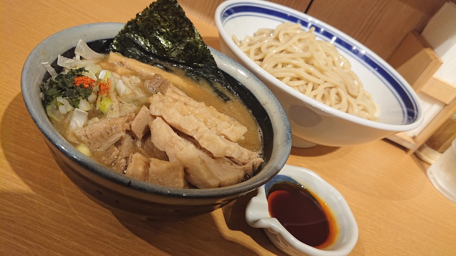 孫鈴舎