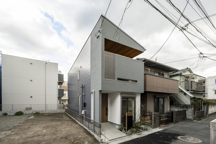 【東京都大田区｜17坪】吹き抜けがつなぐ2階建てのバリアフリー住宅の画像