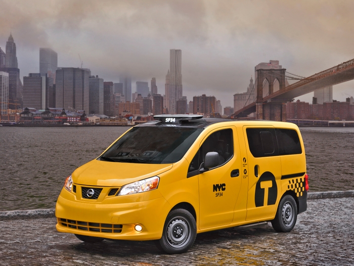 「NV200」次世代ニューヨーク市タクシー