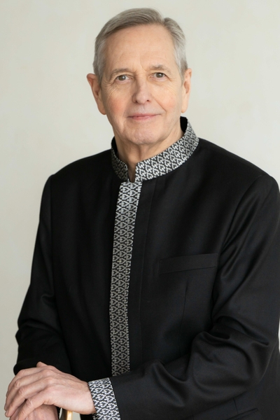 首席客演指揮者：ダグラス・ボストック