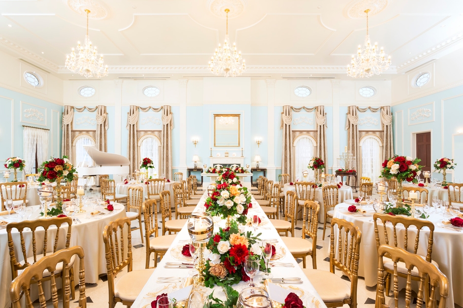 クラシカルで優雅な貴族の邸宅