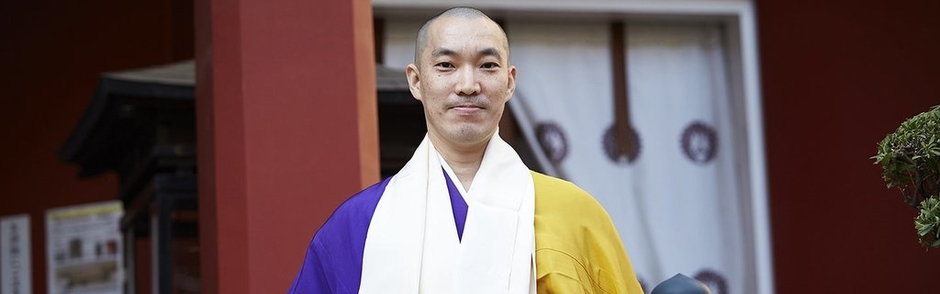 「スーパーサンガ」幹事 / 「戦没者御遺骨帰国運動」幹事 / 災害復興支援托鉢を多数主催