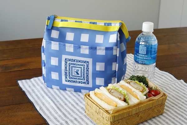 「紀ノ国屋のたっぷり保冷ポーチ」〈チェック〉7月2日号増刊付録使用イメージ