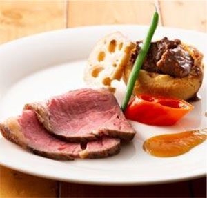 ローストビーフと牛肉煮込み