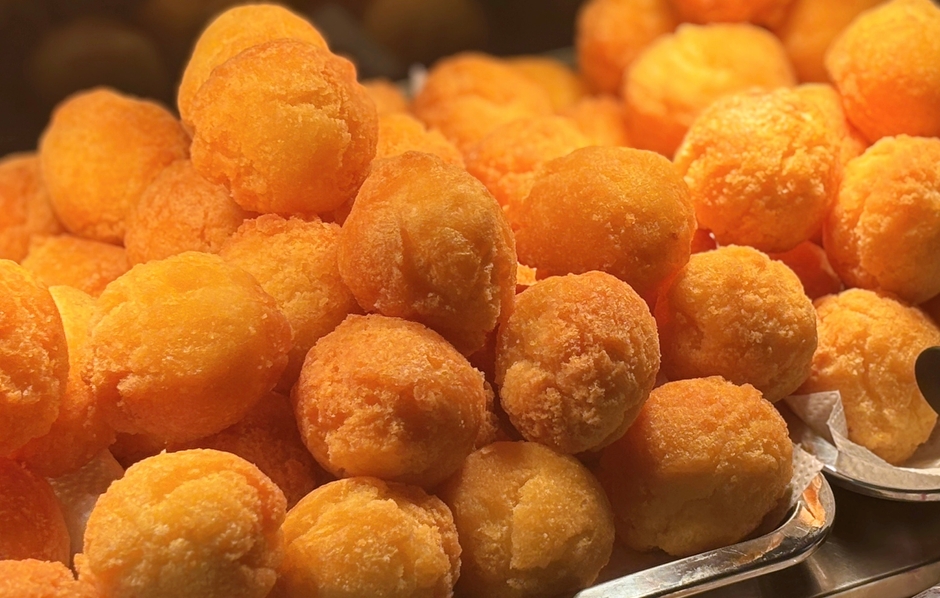 ユンタクヤ　サーターアンダーギー