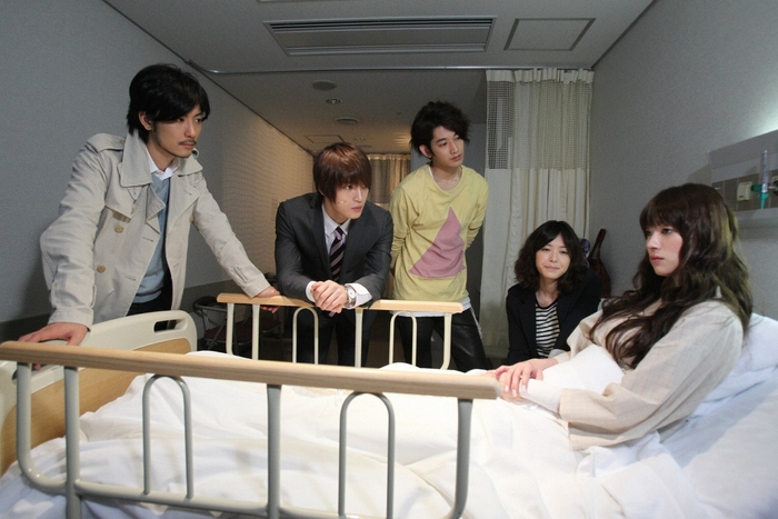 「素直になれなくて」©フジテレビジョン