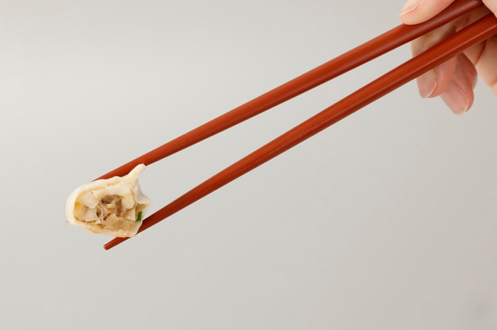 メディア出演多数!食のプロも絶賛する絶品タケノコを使用した贅沢餃子(3)