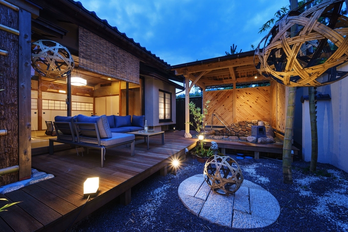 ~竹径~露天風呂付客室 夜 (1)