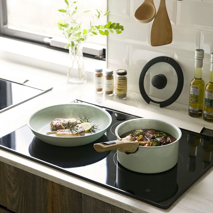 ククナ ヒスイ&ダイヤモンド着脱鍋