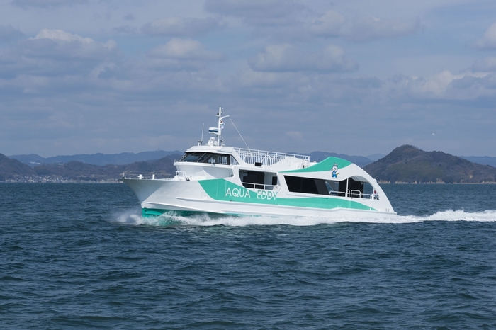 Underwater Sightseeing Boat “AQUA EDDY”