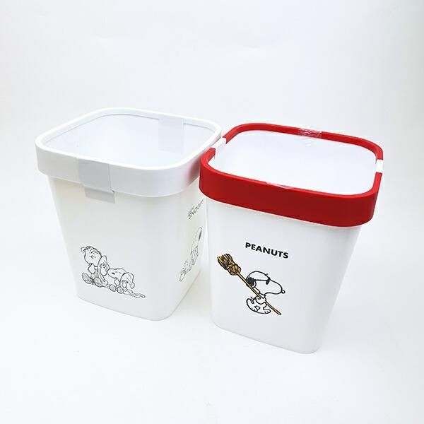 スヌーピーのダストボックス