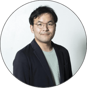 前職では、営業支援会社にて様々なクライアントのサービスを販売し、マネージャーとして従事。また、同会社にて、面接や採用イベントの活動、社内外の研修講師も務める。2023年より、顧客体験DXツールの「Helpfeel」に入社。現在はフィールドセールスチームにて、数多くの案件創出に従事し、FAQスペシャリストとしてセミナー講師も務める。