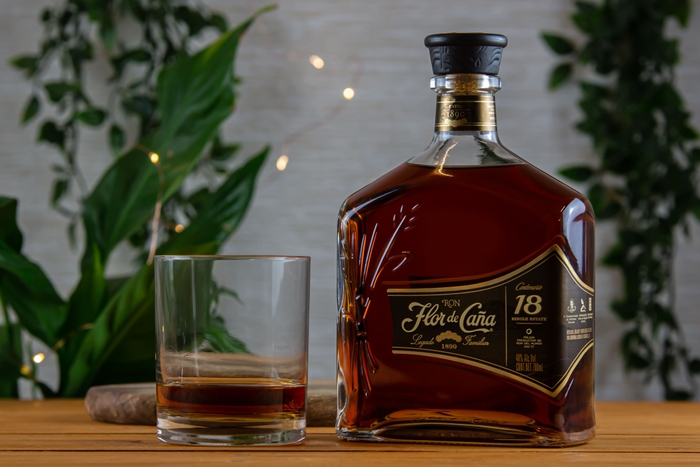 フロール・デ・カーニャ18年 イメージ画像