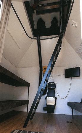 核・防災シェルター 内部