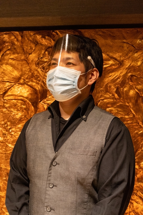 ゴムタイプのフェイスシールド