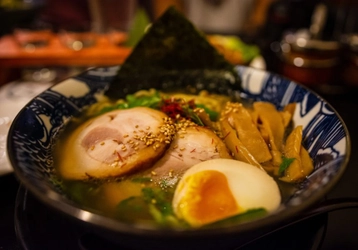 【京都】三条で出前グルメ！餃子・丼・ラーメンなどガッツリご飯まとめ