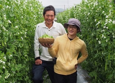 和歌山県　ビオランド　山名さん（写真左）