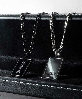 終骨成 Necklace