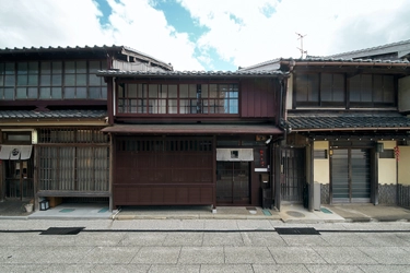 一棟貸しの古民家宿「小浜町家ステイ」でゆっくり滞在しながら 『若狭ふぐ』『越前がに』を楽しめるデリバリープランが登場！ 2024年2月9日(ふぐの日)から販売開始！