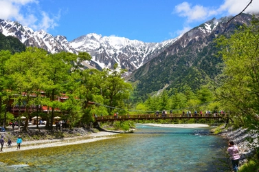 飛騨高山発　定期観光バス　北アルプス2大パノラマ 「新穂高・上高地」「乗鞍・上高地」の運行を開始