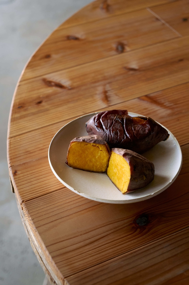 ほくほくとしたおいもの甘さとともに、心ほどけるひとときをお楽しみください。