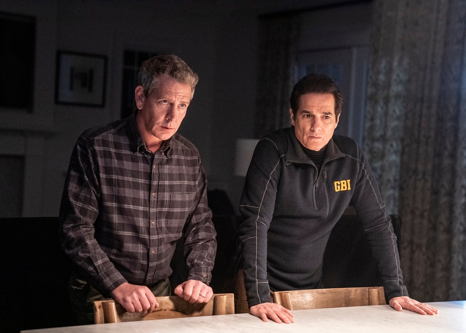 The Outsider (C) 2020 MRC II Distribution Company, L.P. HBO(R) and related channels and service marks are the property of Home Box Office, Inc. (C) 2021 Warner Bros. Entertainment Inc. All Rights Reserved.