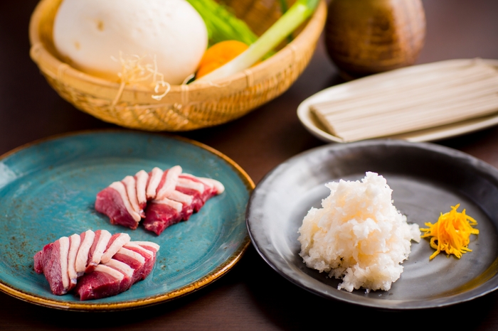 季節の鴨鍋「河内鴨のみぞれ鍋」