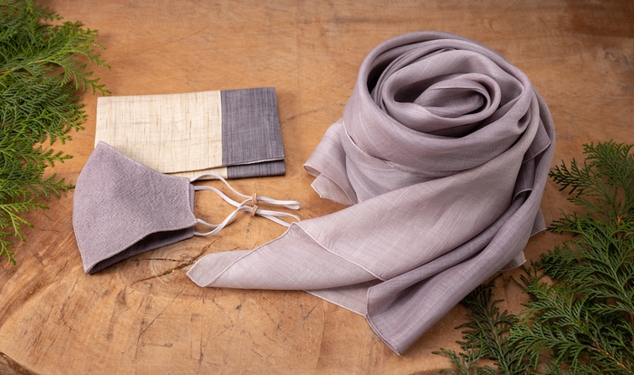 五倍子染め「空五倍子色」うつぶしいろ