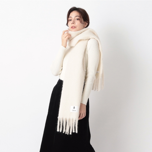 フルラ (FURLA) B&W ボリュームマフラー