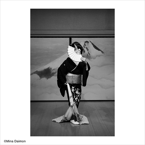 大門美奈「新ばし」:hidechiyo 01 A4サイズ88,000 円 (税込)/小全紙サイズ165,000 円 (税込)