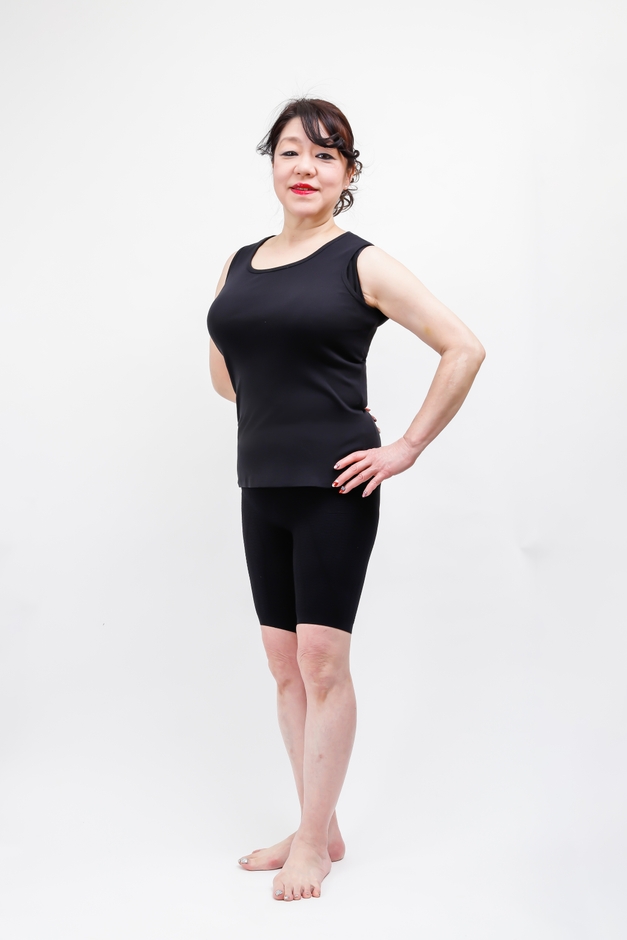 体重61.4㎏/ウエスト90.5㎝